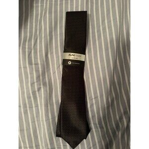NWT Alfani Mens Saunders Grid Pattern Black 001 Neck Tie